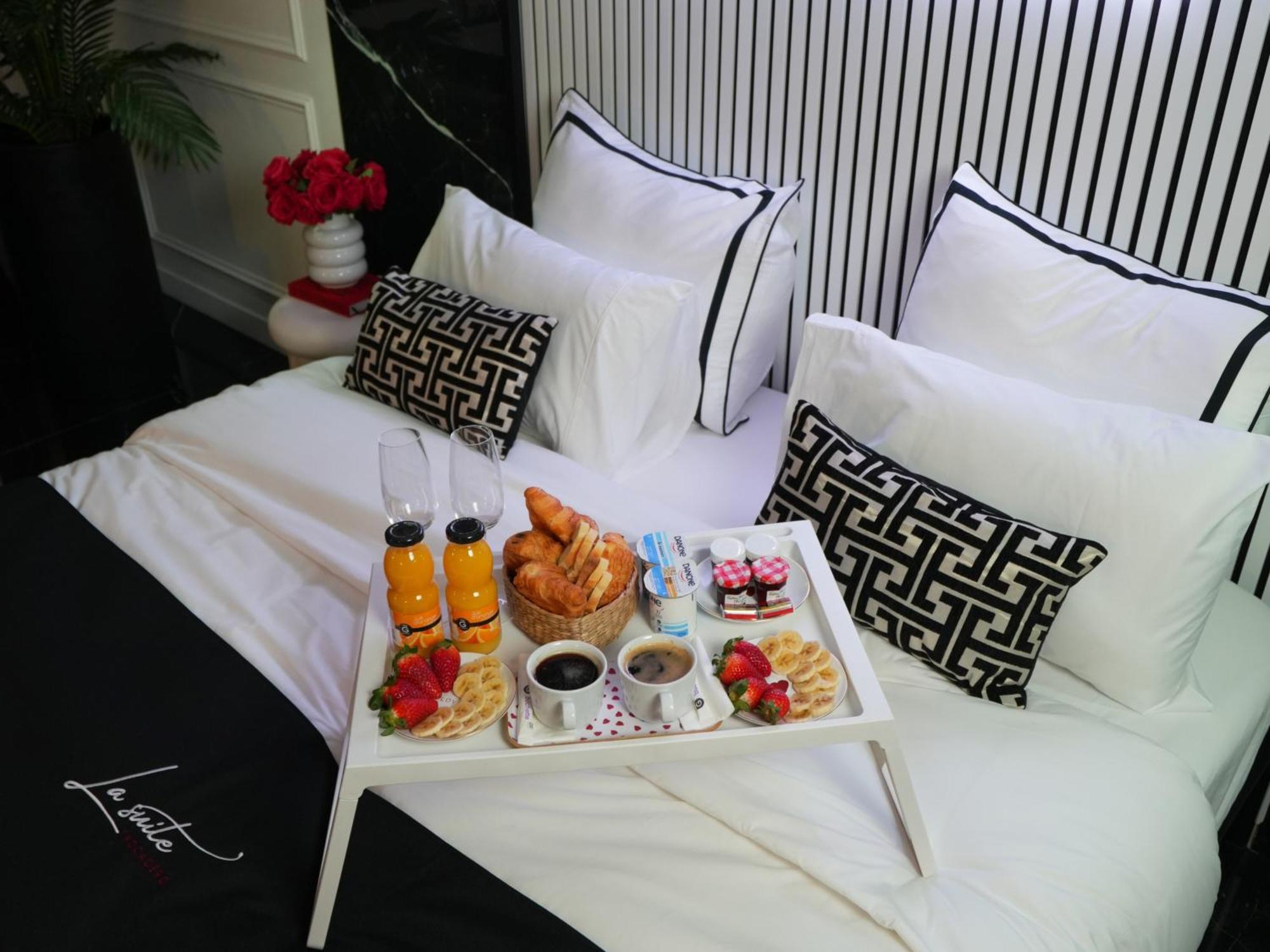 La Suite Trocadero - Jacuzzi Privatif Paris Luaran gambar